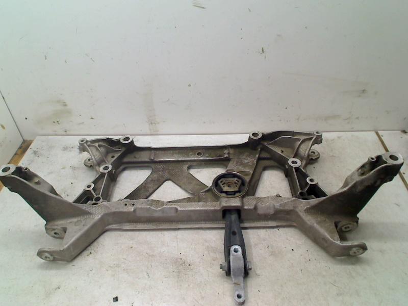 SUBFRAME VOOR Audi A3 Sportback (8VA / 8VF) (5Q0199369G), Gebruikt, Dhr. R. de Gouw, Audi, De Bloemendaal 21 21
5221 EB  'S HERTOGENBOSCH, NL