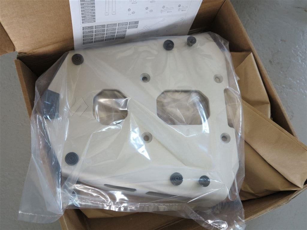 Suzuki 5B DL650 / DL1000 alu topkofferplaat van givi, Ophalen of Verzenden, Nieuw