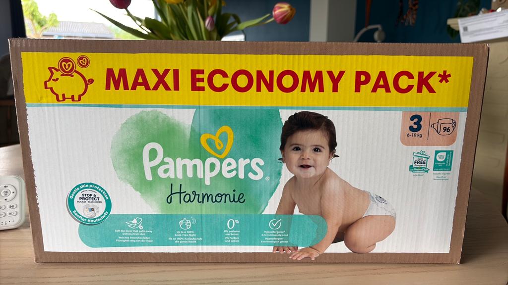 Pampers maat 3. 96 stuks, Enlèvement