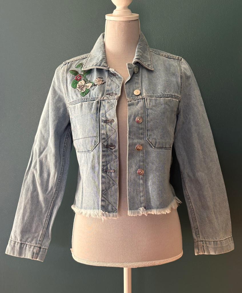 Veste jeans H&M édition spéciale Coachella, Kleding | Dames, Ophalen of Verzenden, Zo goed als nieuw, Maat 34 (XS) of kleiner