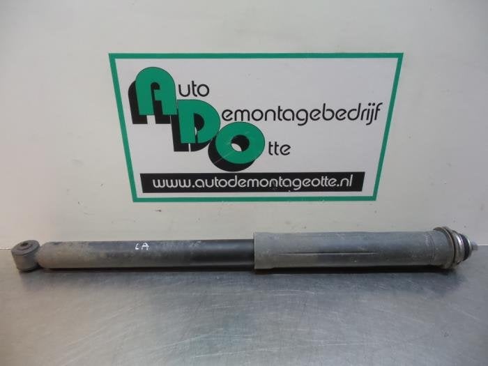 Amortisseur arrière gauche d'un Peugeot 107 (107 05-), Autos : Pièces & Accessoires, Suspension & Châssis, Peugeot, Utilisé, 3 mois de garantie