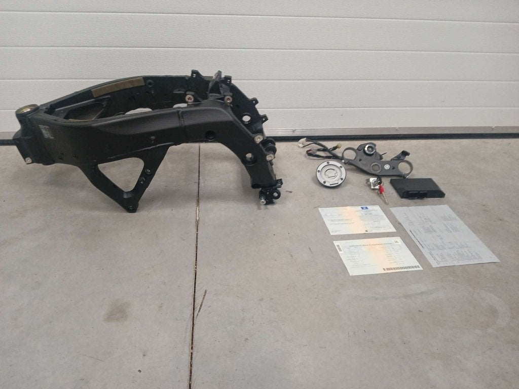 Frame met kenteken Yamaha R6 bj 2008-2016, Motoren, Gebruikt, Niet ingevuld, Niet ingevuld, Ophalen