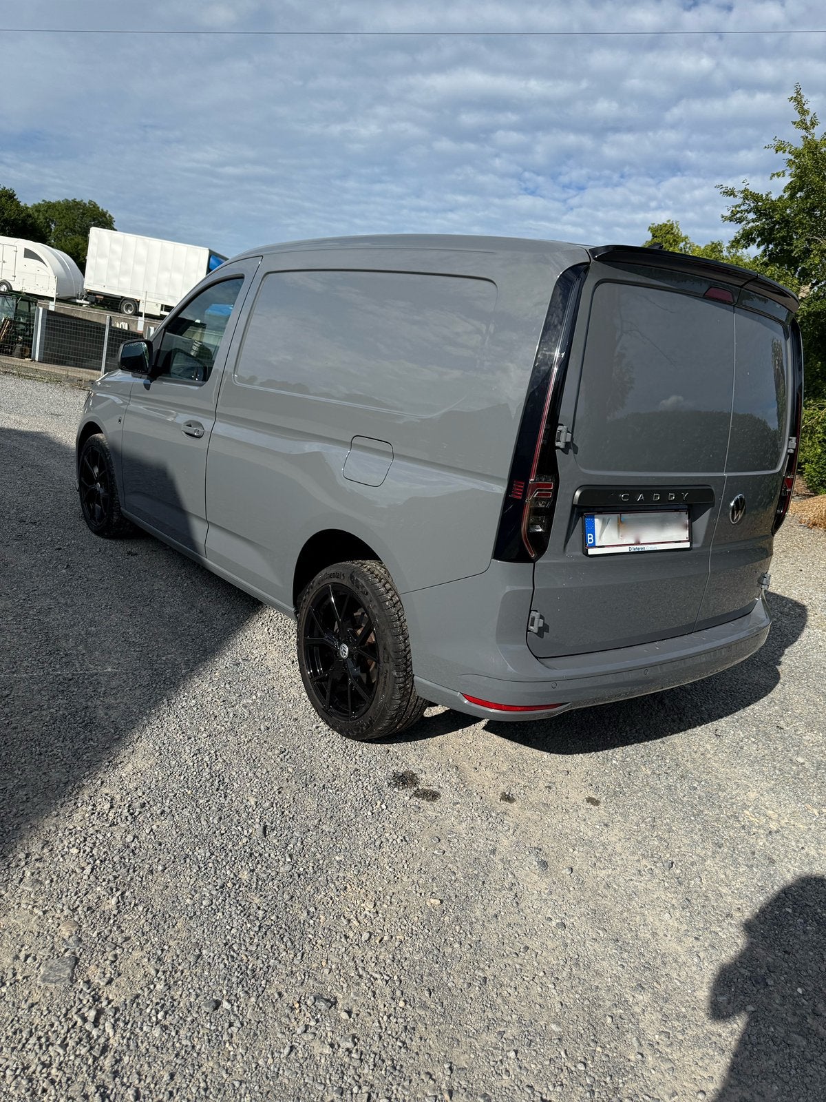 Volkswagen Caddy Utilitaire 2021 – 2.0 TDI 122ch DSG, Autos, 90 kW, Argent ou Gris, Achat, Euro 6