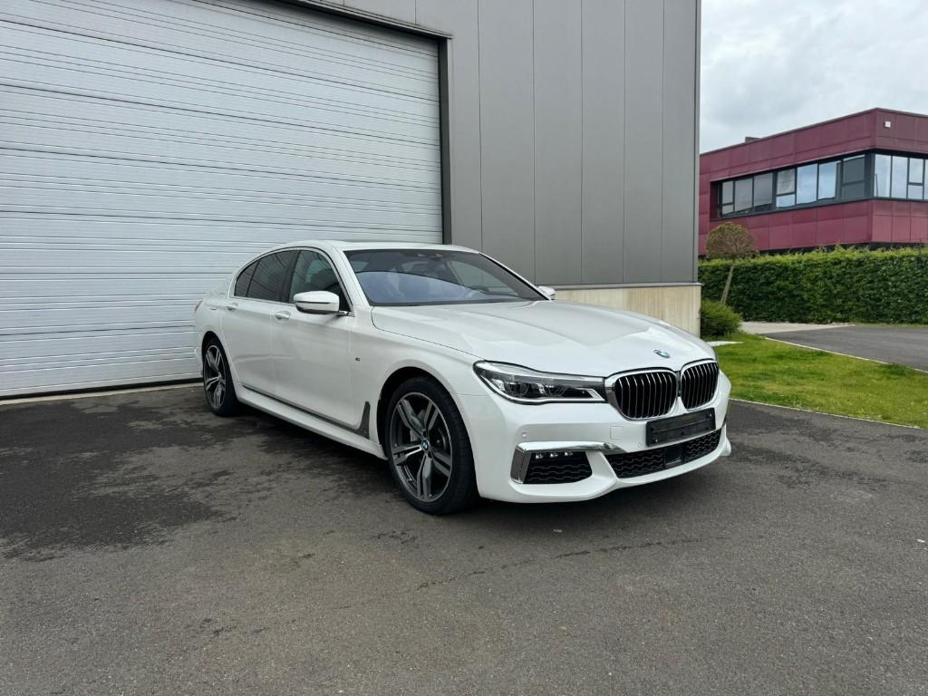 BMW 7 Reeks – M Pack – Full Option – Parelmoer Wit, Autos, BMW, Achat, Entreprise, Alcantara, 170 kW