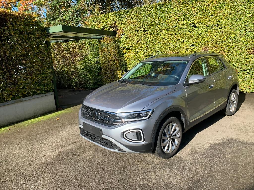 VW T-Roc 1.5 TFSI benzine automaat, Auto's, Automaat, Testrit aan huis, 4 cilinders, Bedrijf