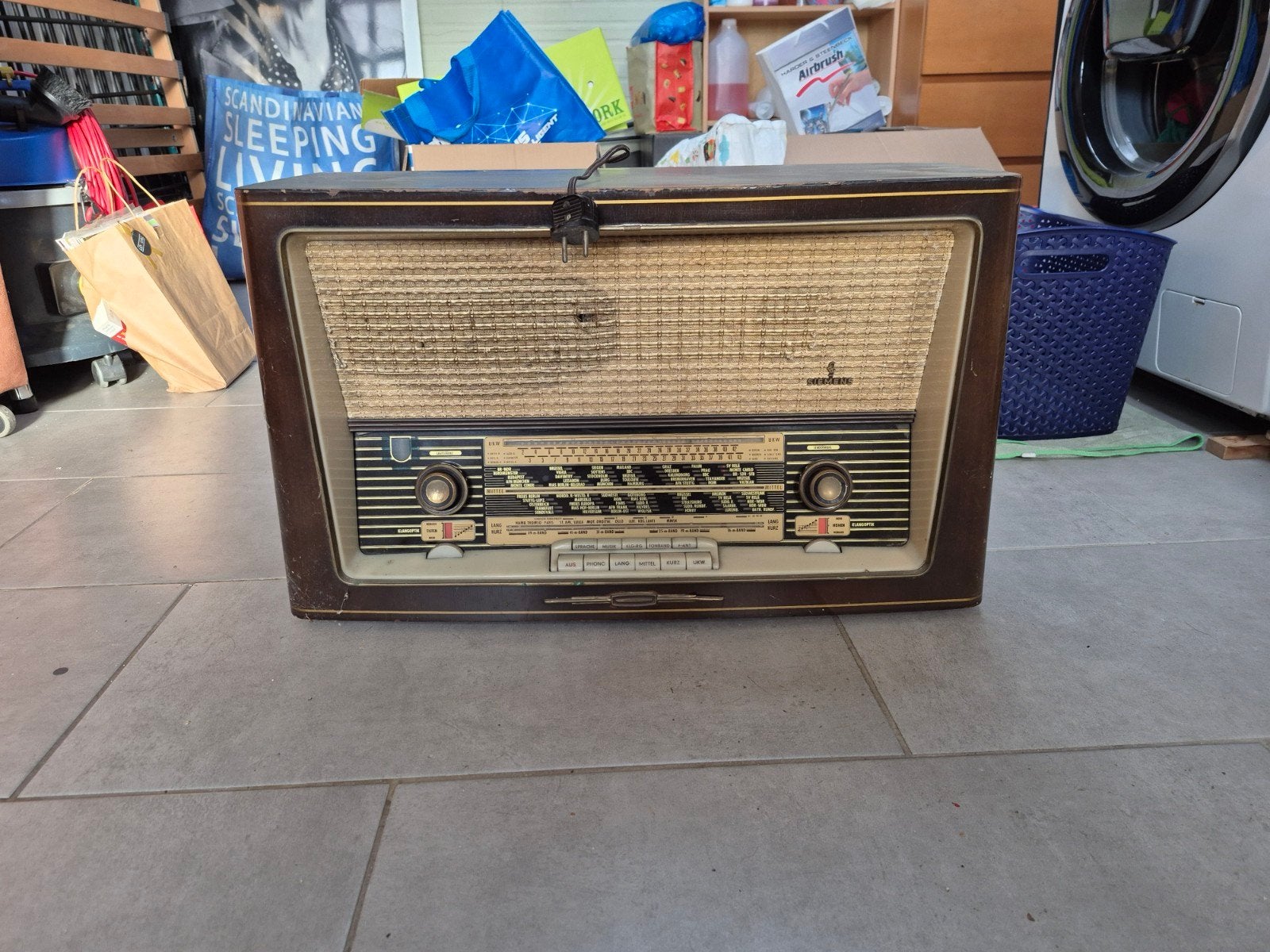 oude radio, Ophalen