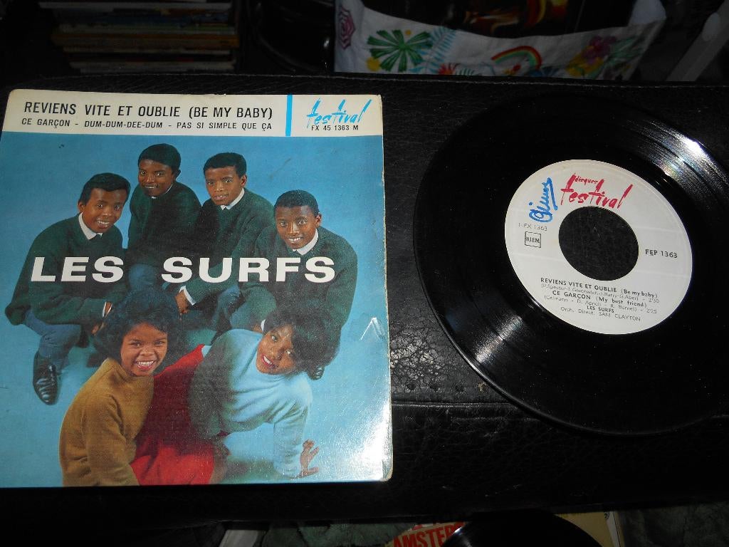 45T 4 pistes Les Surfs, Ophalen of Verzenden