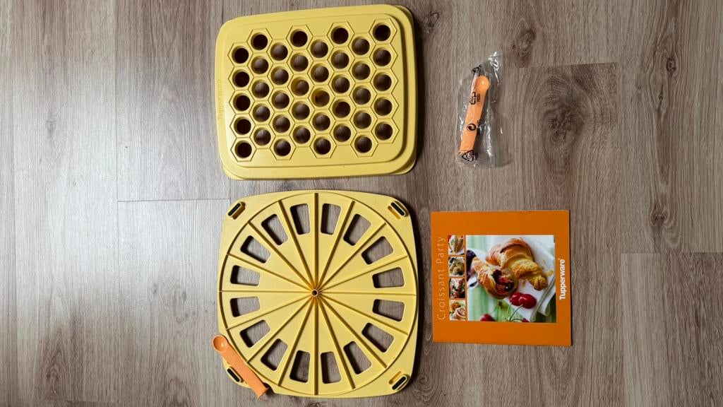 Nieuwe Tupperware hulpmiddelen. Ravioli + croissant., Ophalen of Verzenden, Nieuw