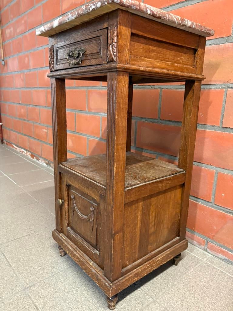 Table de chevet avec plateau en marbre, Enlèvement