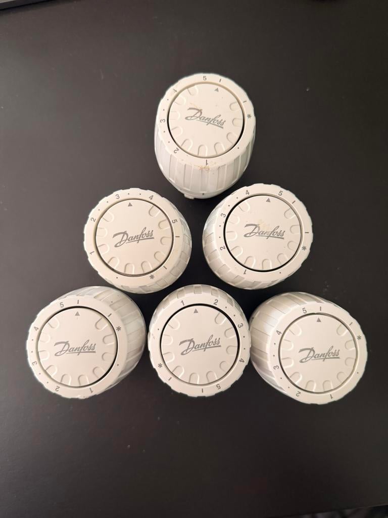 6x Danfoss Vannes Thermostatiques, Bricolage & Construction, Enlèvement ou Envoi, Utilisé, Autres types