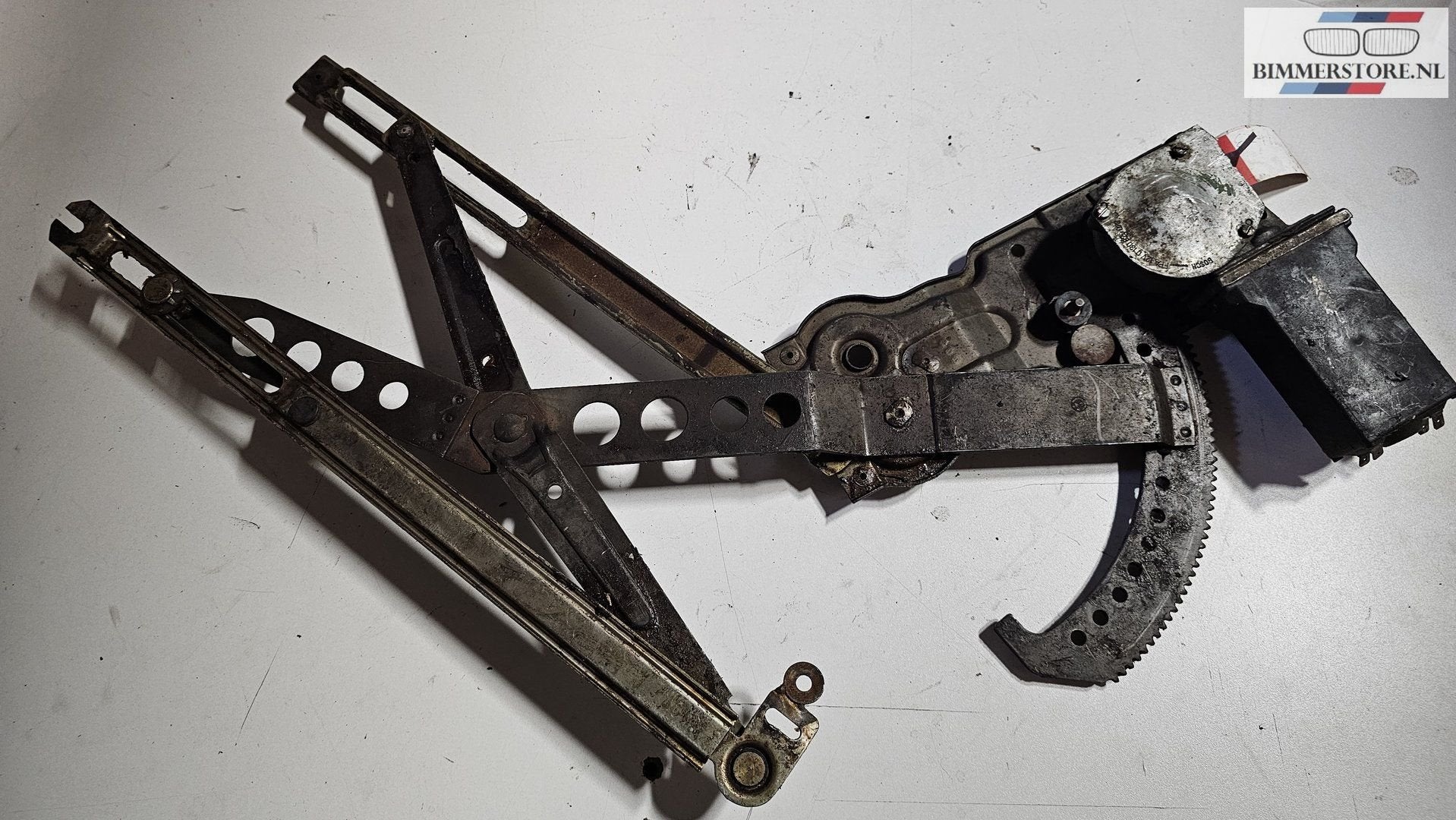 Raammechaniek rechtsvoor  incl. motor BMW 6 serie E24 Coupe, Autos : Pièces & Accessoires, -, Utilisé, -, Enlèvement ou Envoi
