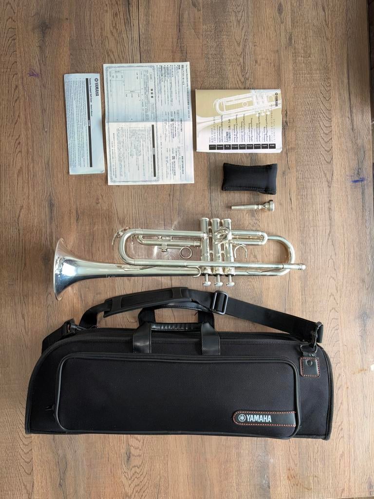 Trompette Yamaha YTR 3335 trompet, Enlèvement ou Envoi, Comme neuf