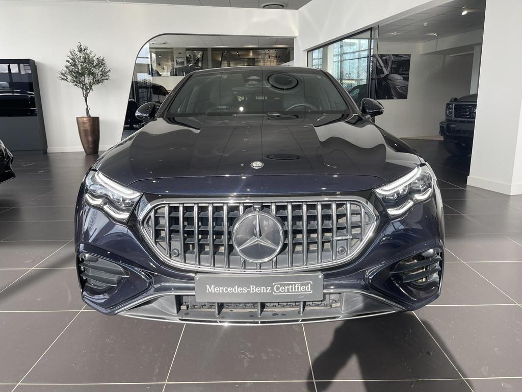 Mercedes-Benz E 53 AMG HYBRID 4MATIC+ Berline + PANORAMISCH, Auto's, Automaat, Stof, Zwart, Blauw