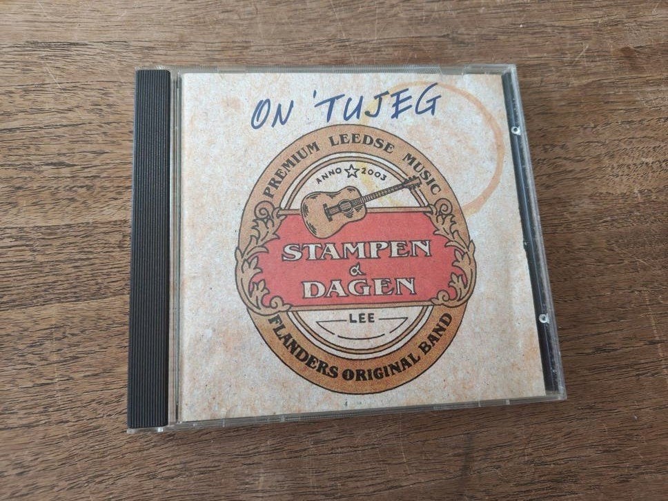 cd Stampen en Dagen On 'Tujeg 2003, Cd's en Dvd's, Ophalen, Gebruikt, Album