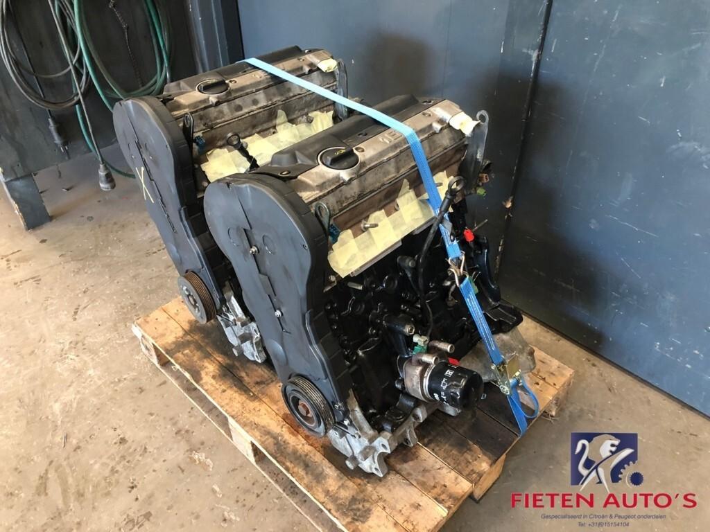 Motor Peugeot 306 2.0-16V GTI volledig gereviseerd XU10J4RS, Auto-onderdelen, Gebruikt, Ophalen of Verzenden, Peugeot, Peugeot