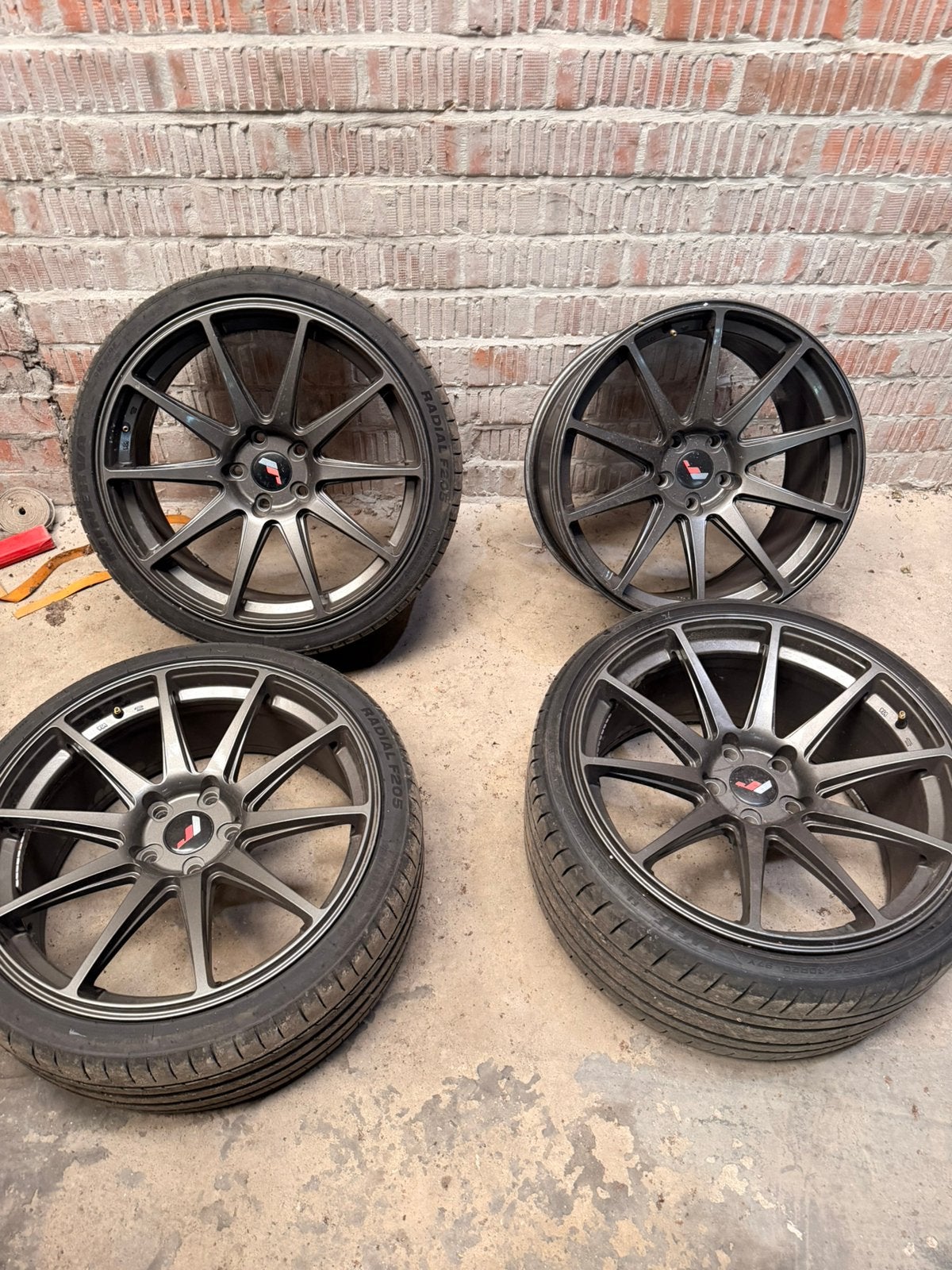 Jr11 breedset 20 inche, Ophalen, Band(en)
