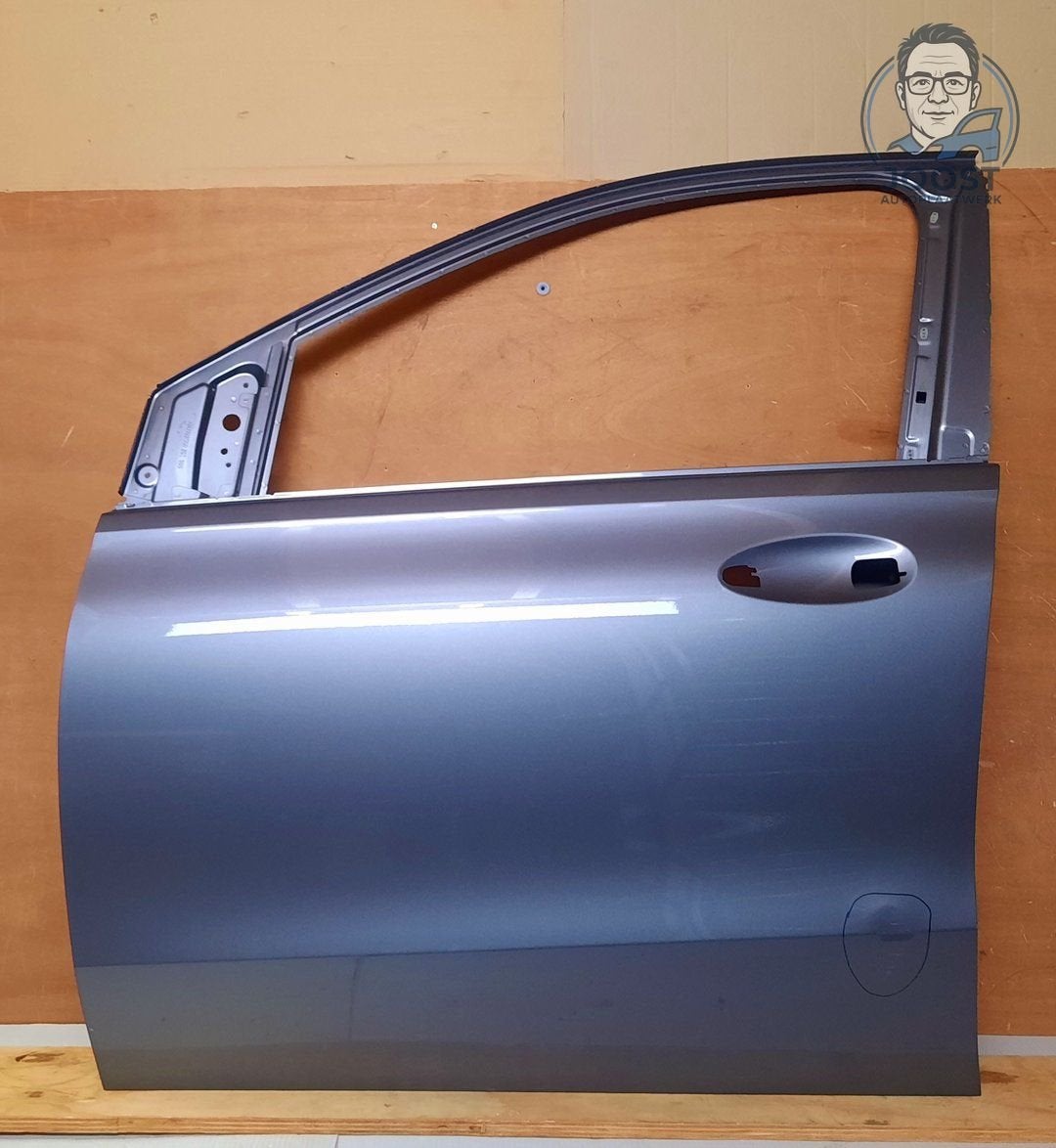 Portier deur linksvoor Mercedes B-klasse W247 v.a 2018, Enlèvement ou Envoi, Origine de la pièce connue, -Mercedesstrasse 120, 70372 Stuttgart, Duitsland