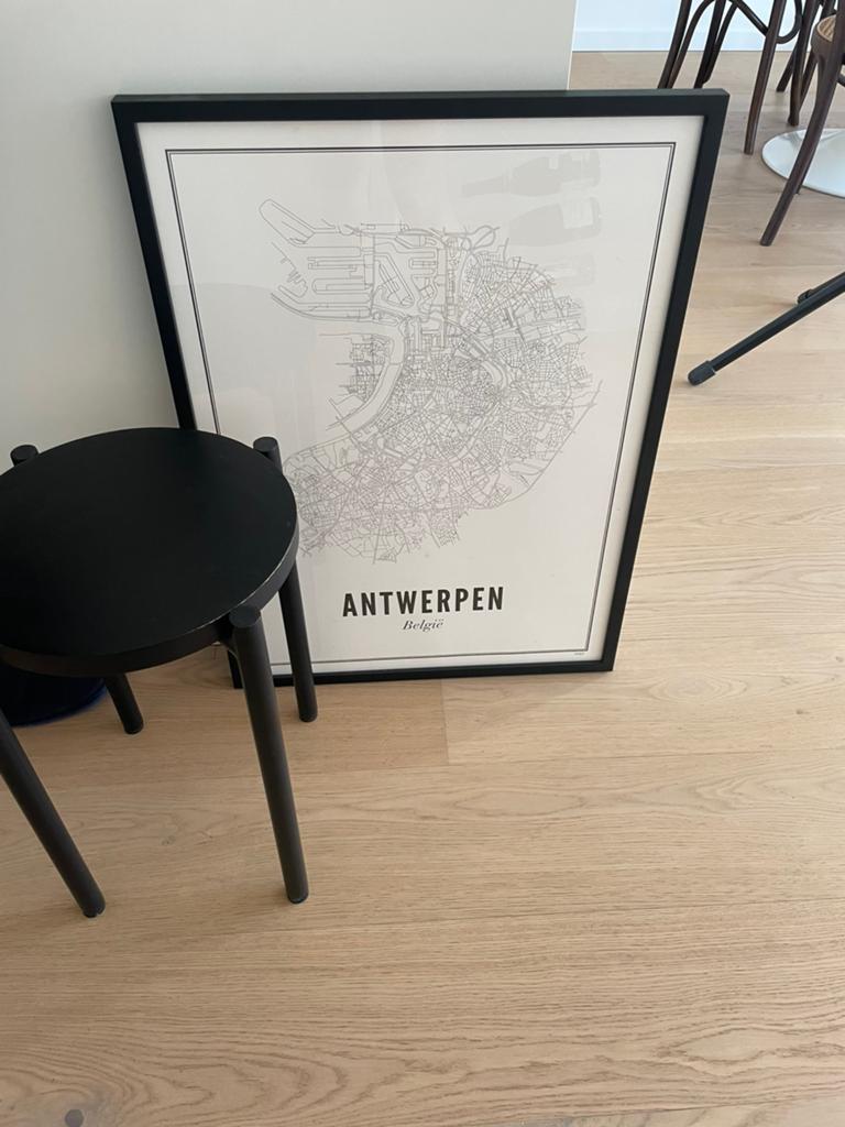 Poster Antwerpen + krukje / bijzettafeltje, Huis en Inrichting, Woonaccessoires | Memoborden, Ophalen, Zo goed als nieuw