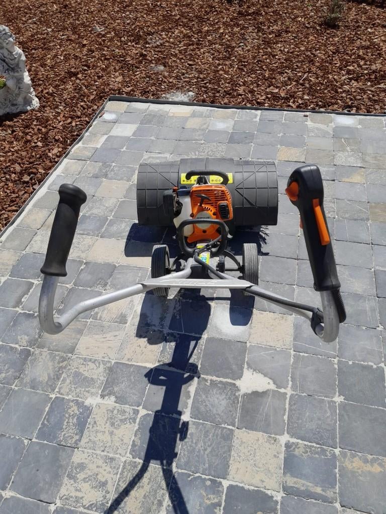 Straatveegborstel  Stihl MM55, Ophalen, Zo goed als nieuw, Overige typen