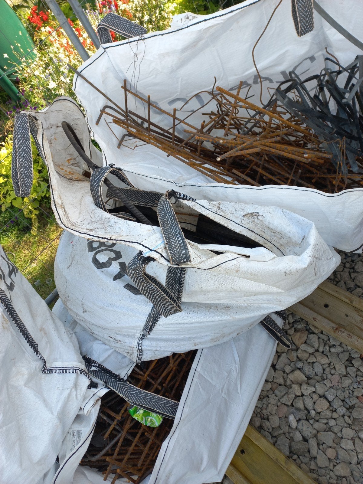 Ferrailles chantier à embarquer avec arrangement financier, Bricolage & Construction, Enlèvement, Fer