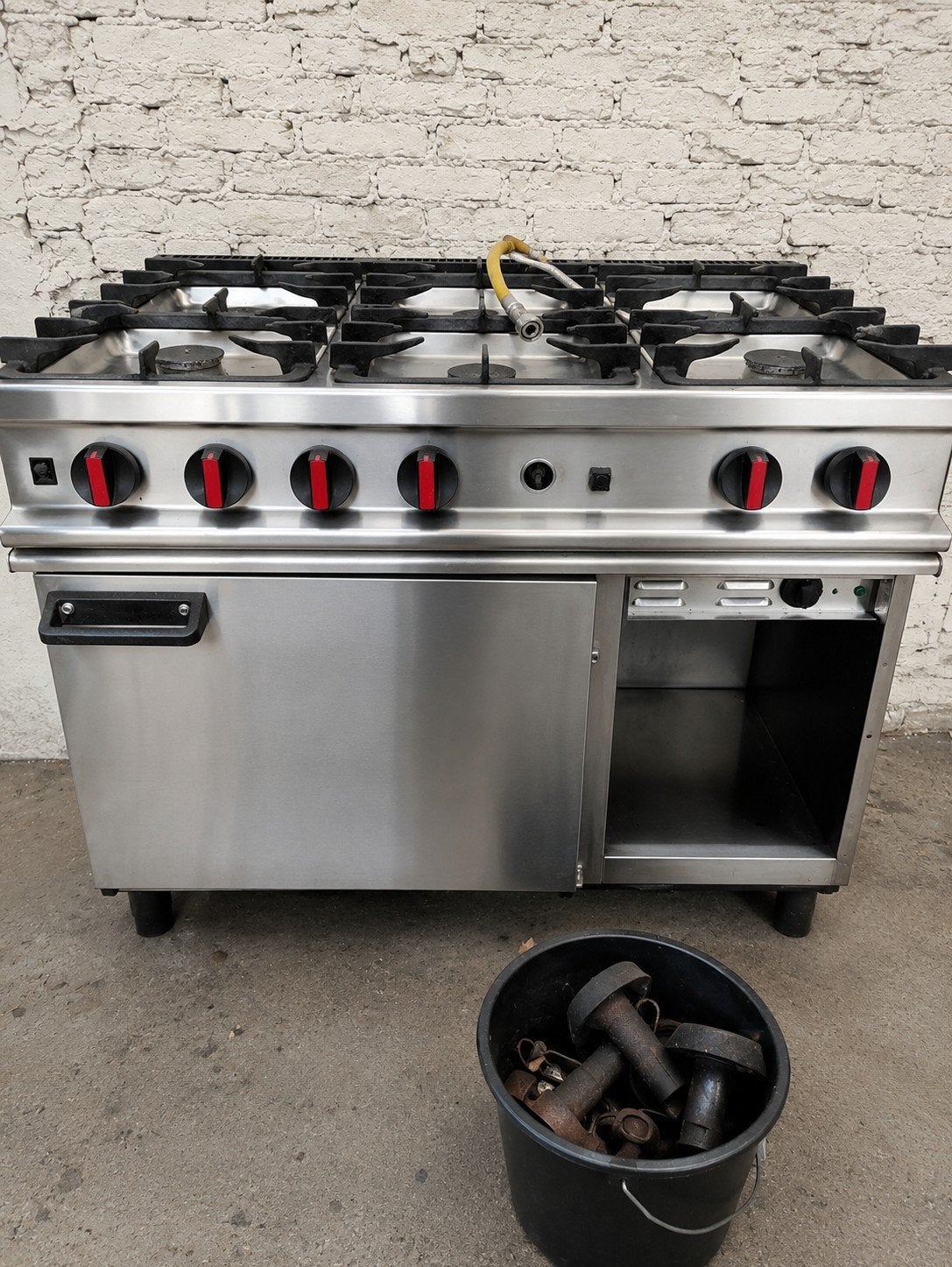 Cuisinière à gaz professionnelle à 6 brûleurs Angelo Po avec, Electroménager, Cuisinières, Gaz, Enlèvement, Utilisé, 5 zones de cuisson ou plus