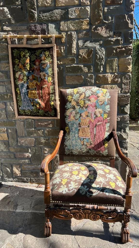 Unieke set : Geborduurde stoel en wandtapijt, Antiek en Kunst, Antiek | Meubels | Stoelen en Sofa's, Ophalen