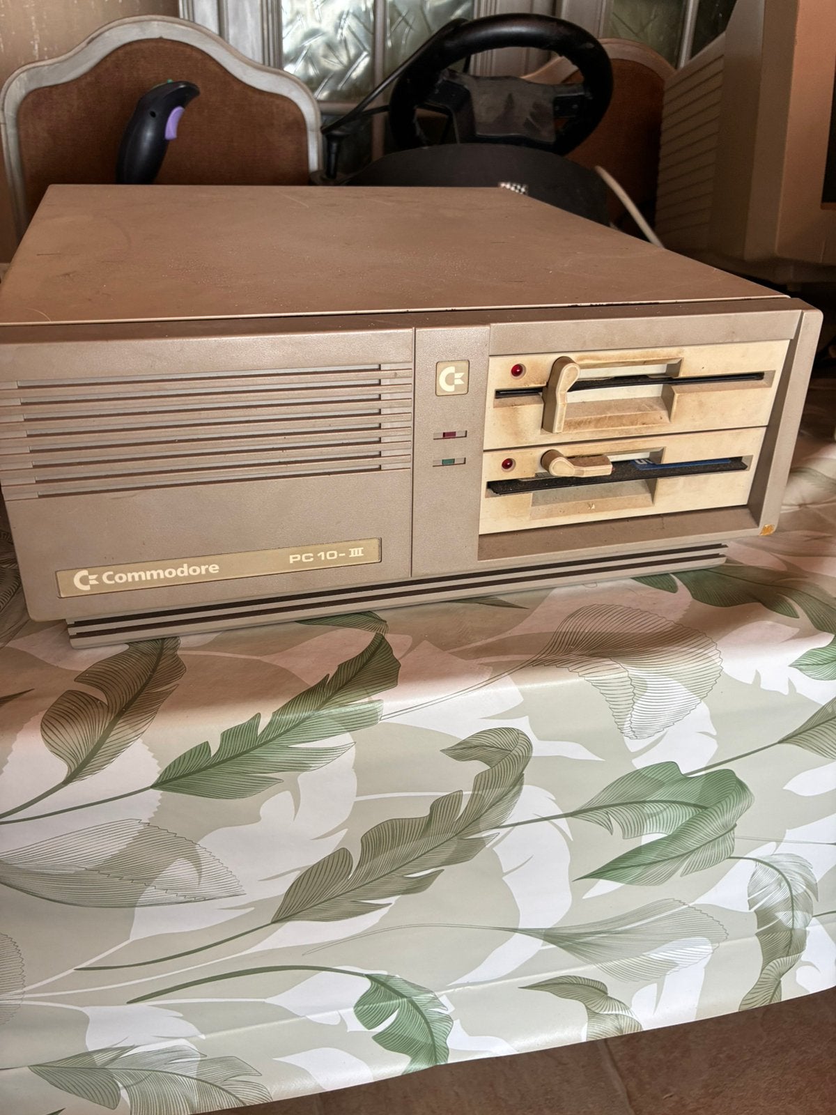 Commondore 10, Computers en Software, Ophalen