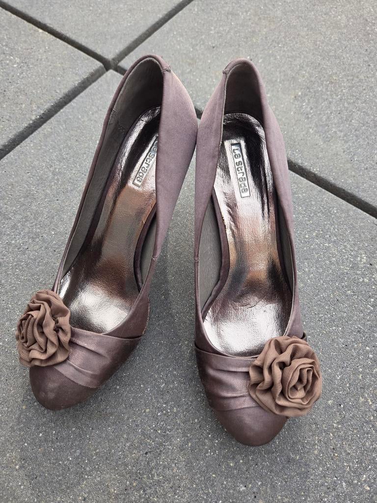 Mooie brons/bruin galaschoenen pumps maat 41 La Strada, Pumps, La strada, Bruin, Ophalen of Verzenden