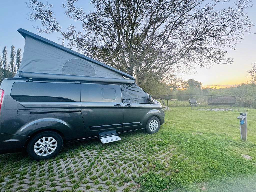 Ford Nugget Plus 150 ch avec panneau solaire, Caravanes & Camping, Jusqu'à 4, Airbags, Siège standard, Ford