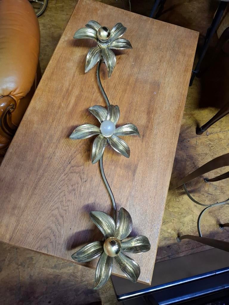 Applique lustre avec 3 fleurs de Willy Daro 1970, Ophalen
