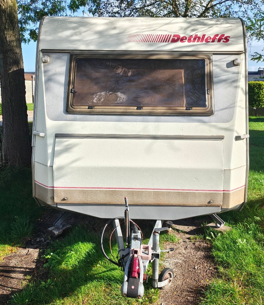 Grote ruime Detleffs caravan volledig in orde., Caravans en Kamperen, Rondzit, 750 - 1000 kg, Tot en met 4, Disselslot
