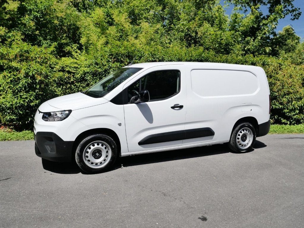 Fiat Doblò Cargo L2 Heavy (bj 2025), Auto's, Bestelwagens en Lichte vracht, Stof, Gebruikt, 4 cilinders, Navigatiesysteem