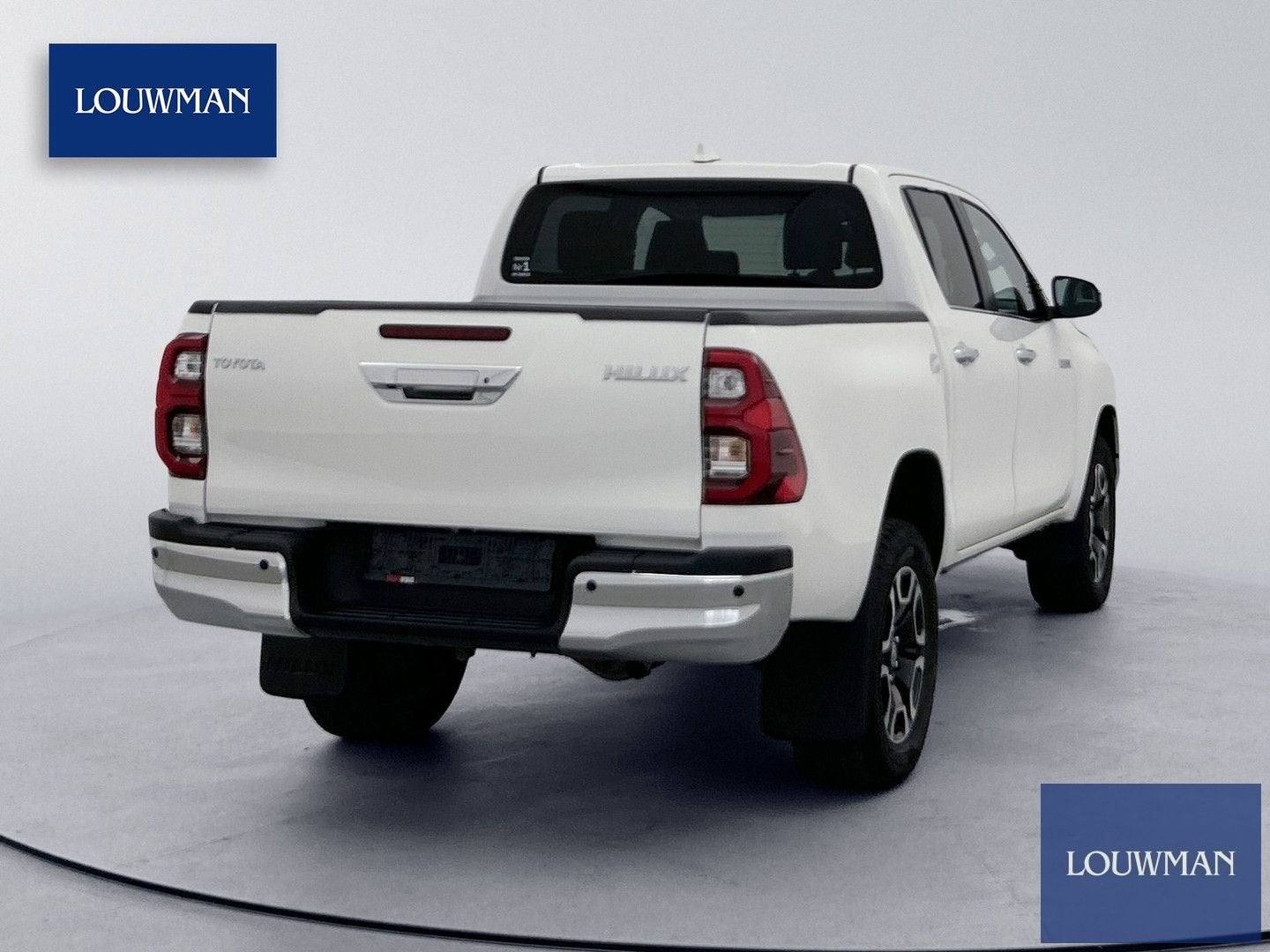 Toyota HiLux 2.8 D-4D Double Cab Professional 4x4 Navigatie, Wit, Bedrijf, Toyota, Onderhoudsboekje