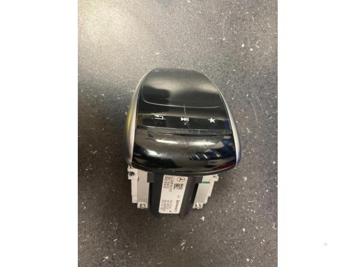 Regelunit Multi Media van een Mercedes GLC-Klasse, Gebruikt, -, Ophalen of Verzenden, -