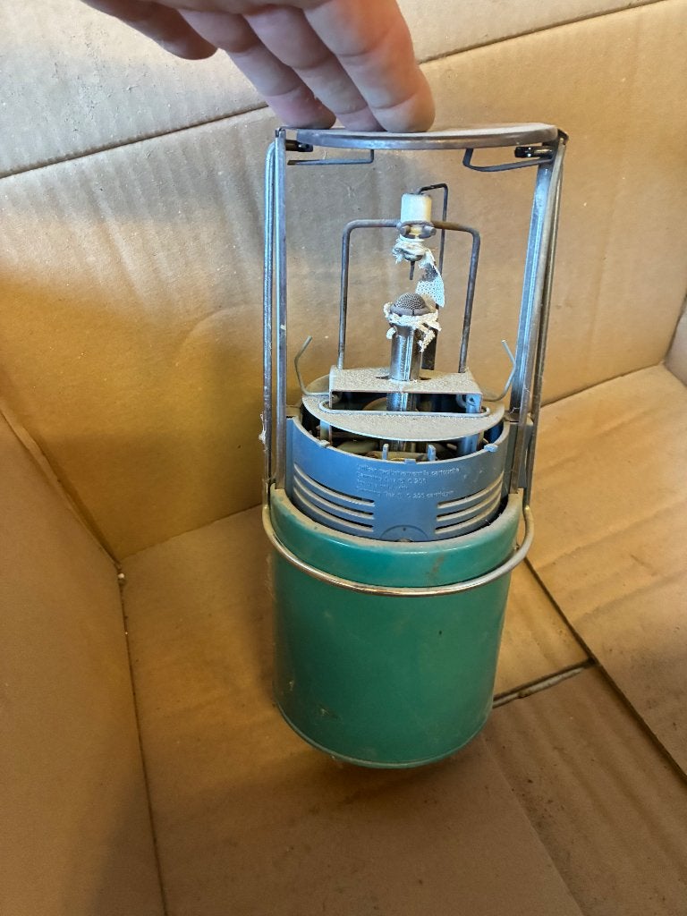 Oude lamp van primagaz - werkt nog maar lamp kapot, Ophalen