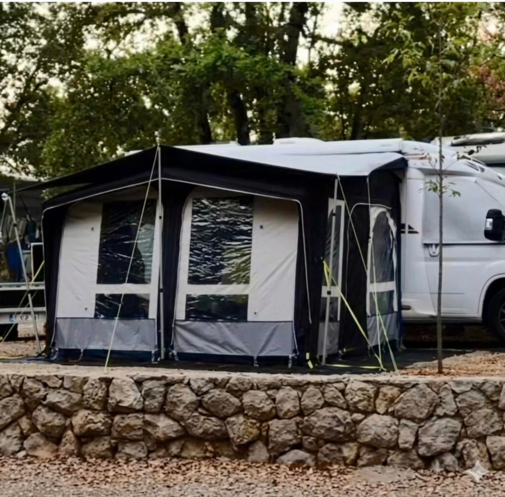 Auvent Dometic pour caravanes/camping-cars, Enlèvement, Dometic