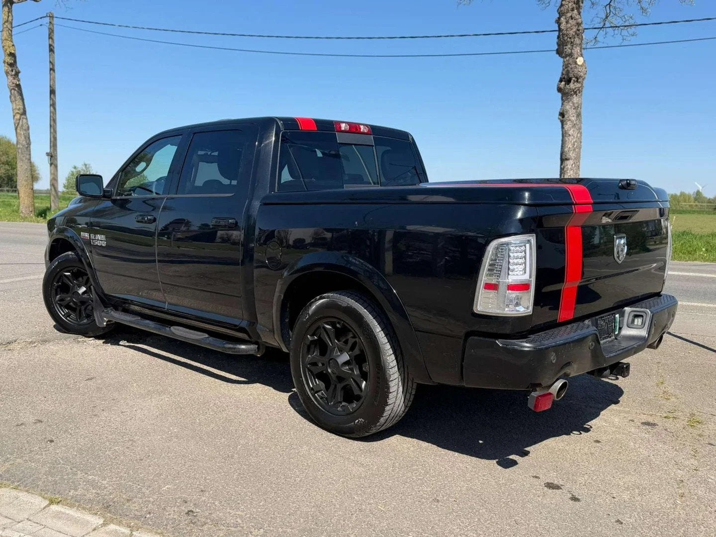 Dodge Ram 5.7 V8 396CV ESSENCE+LPG TVA DEDUCTIB, Autos, Cuir, Achat, Autres carburants, Noir