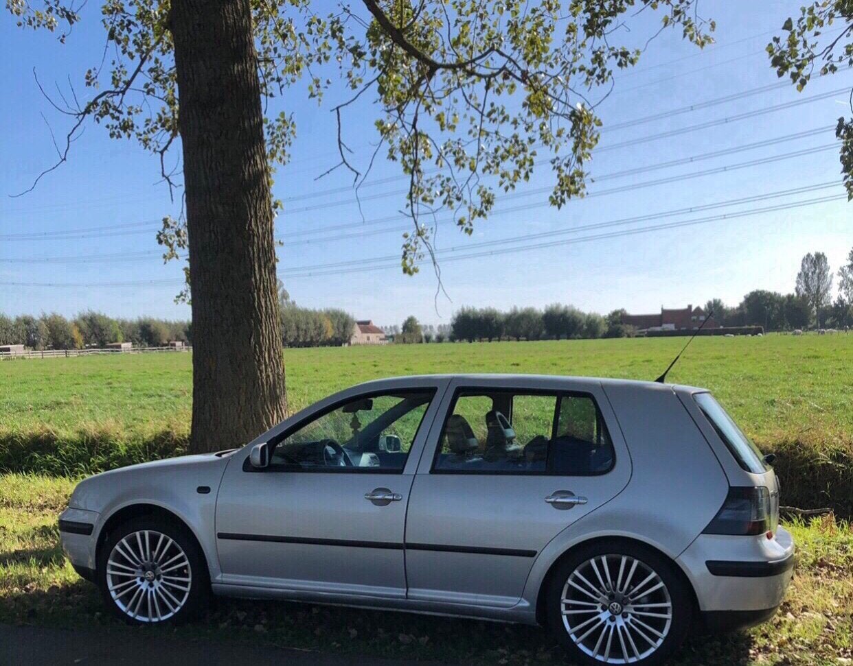 Golf 4 1.6 sr benzine, Auto's, Beige, 1600 cc, Leder, 5 deurs