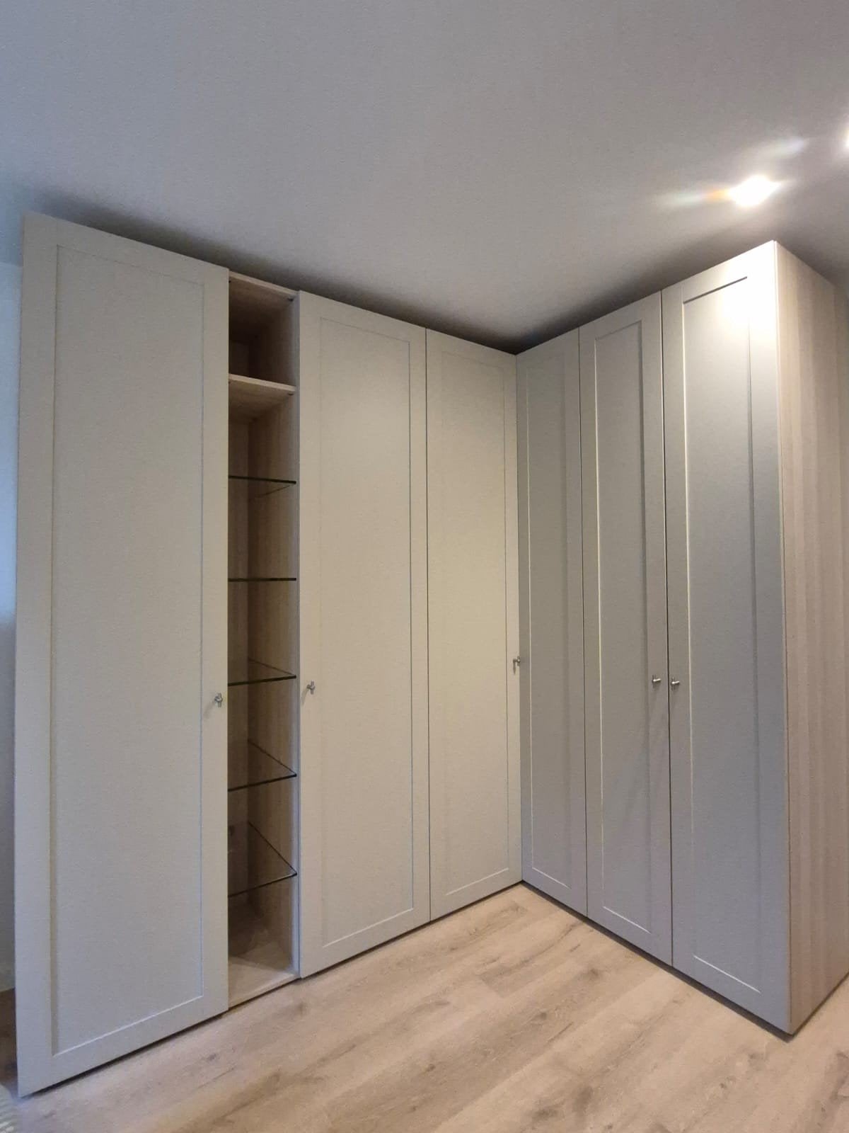 Eggo dressing kast 2m60 op 1m79 en 2m50 hoog, Maison & Meubles, Enlèvement