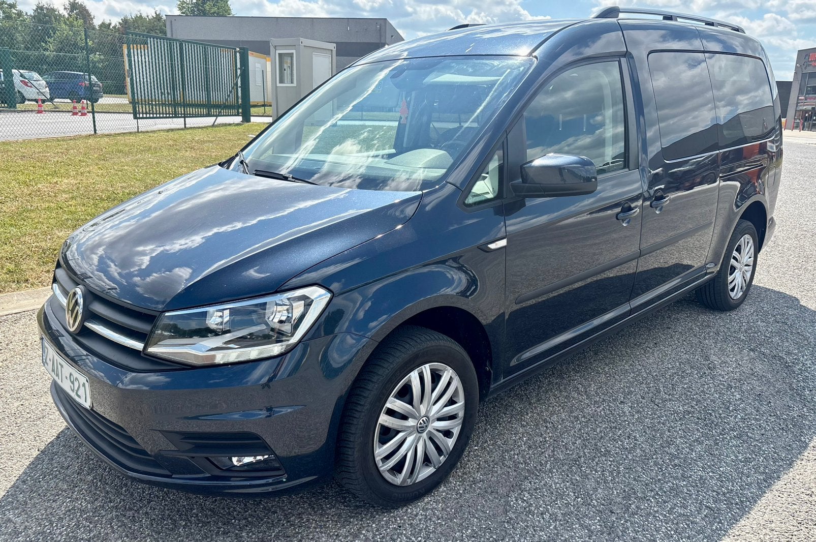 Vw Caddy 1.4 tfsi 130cv boite 6 année 2020 127000km, Auto's, Euro 6, Bedrijf, Handgeschakeld, 6 deurs