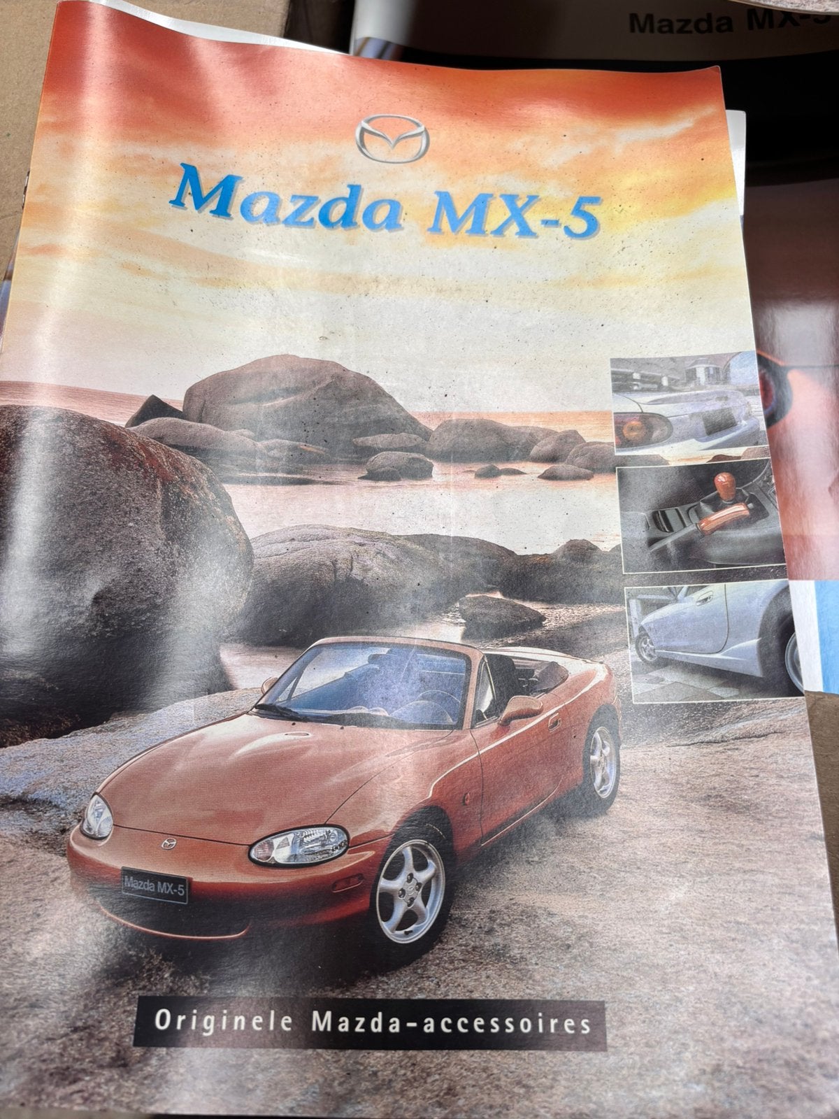 Verkoopfolder en accessoirefolder NB Mazda MX-5, Ophalen of Verzenden, Zo goed als nieuw, Mazda
