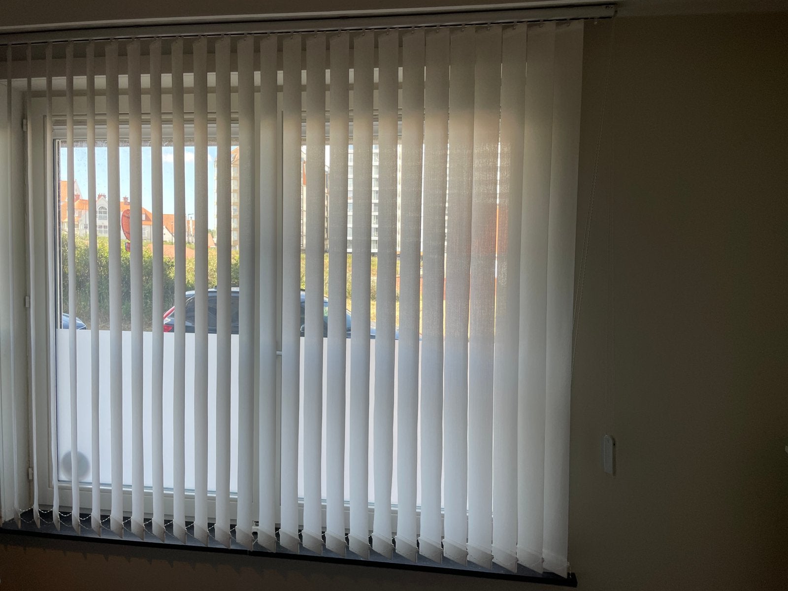 2 sets stoffen jaloezien: +- 220x165cm en 405x165cm. BxH., Ophalen, 165 cm, Beige, 220 cm