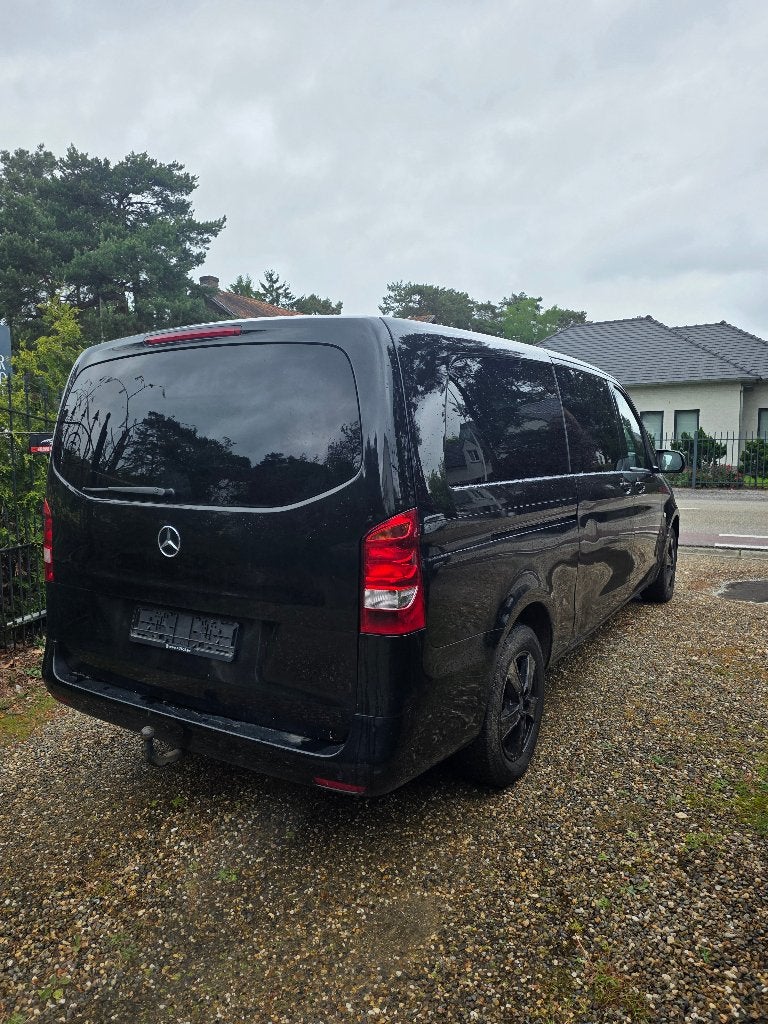 Mercedes vito 2143cc automaat 9zit, Achat, Entreprise, Carnet d'entretien, Noir