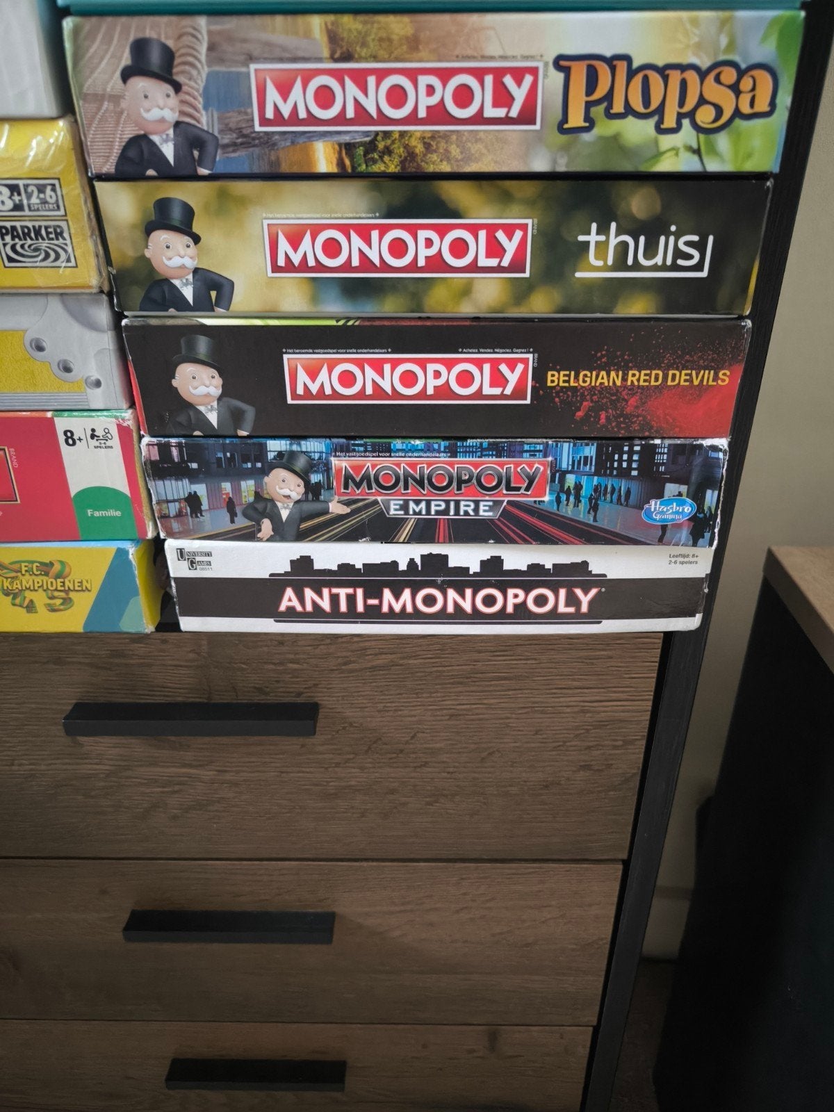 12 monopoly, Ophalen of Verzenden