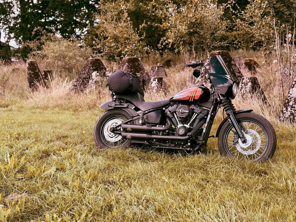 STREET BOB – FXBBS, Motoren, Motoren | Harley-Davidson, Particulier, 1868 cc, Sportuitlaat