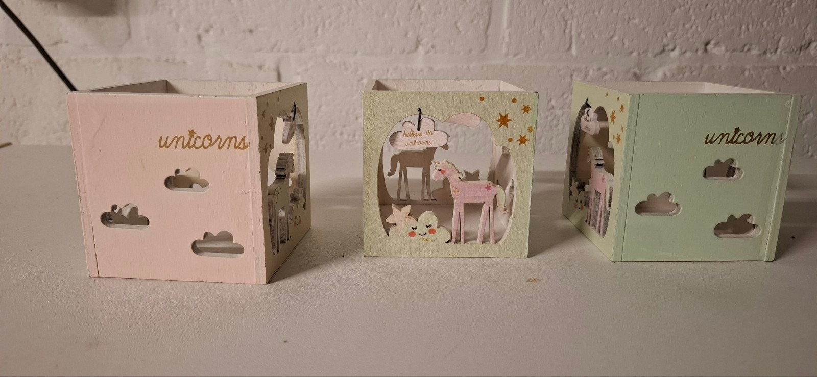 Theelichtjes Unicorn, 2x mint, 1x roze, hout, 8x8x8 cm, AVA, Enlèvement ou Envoi