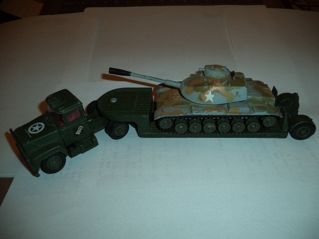 Corgy Toys Tank transporter +Tank, Antiek en Kunst, Ophalen of Verzenden