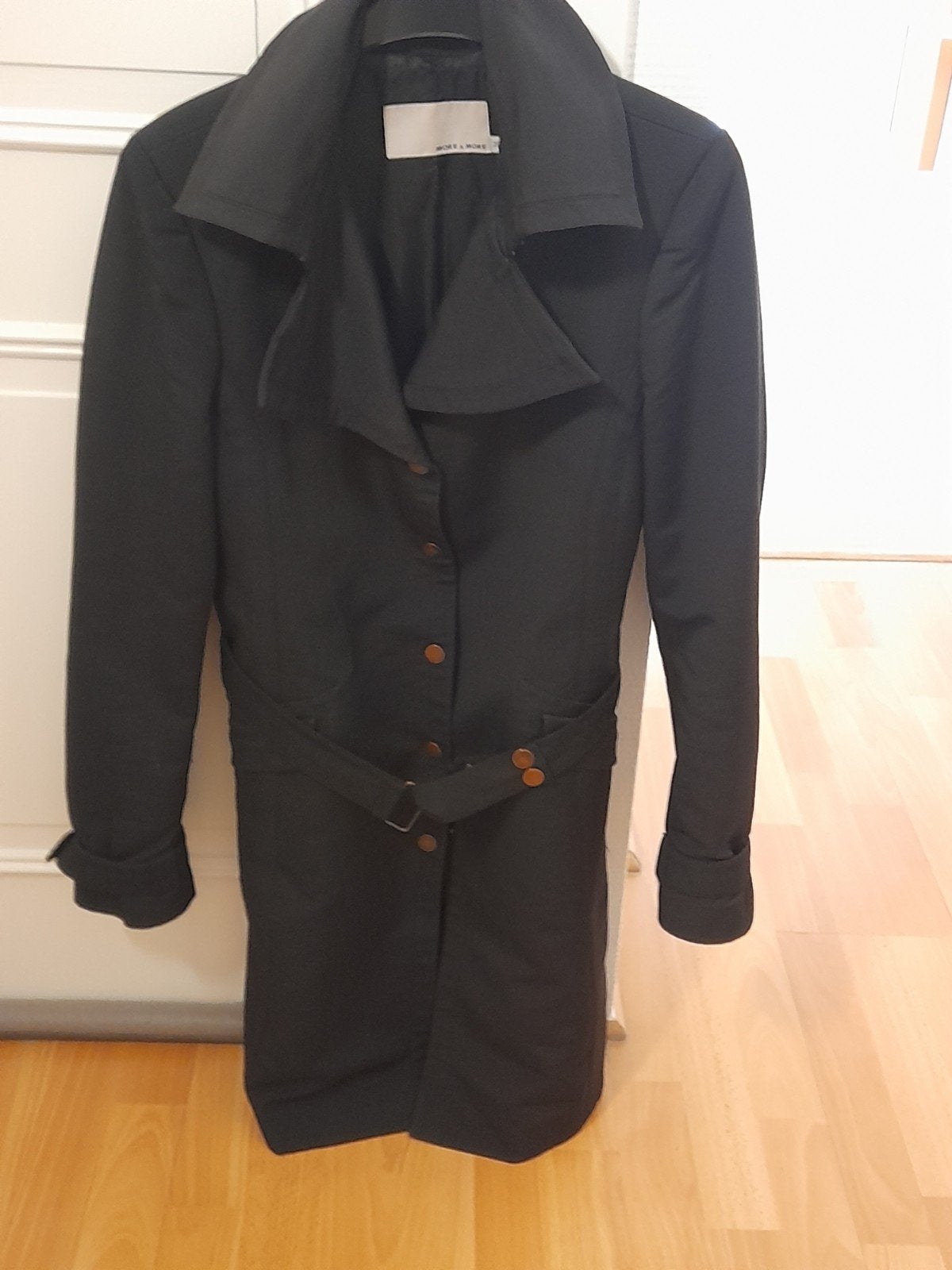mooie lange zwarte jas, Kleding | Dames, Ophalen, Maat 36 (S)