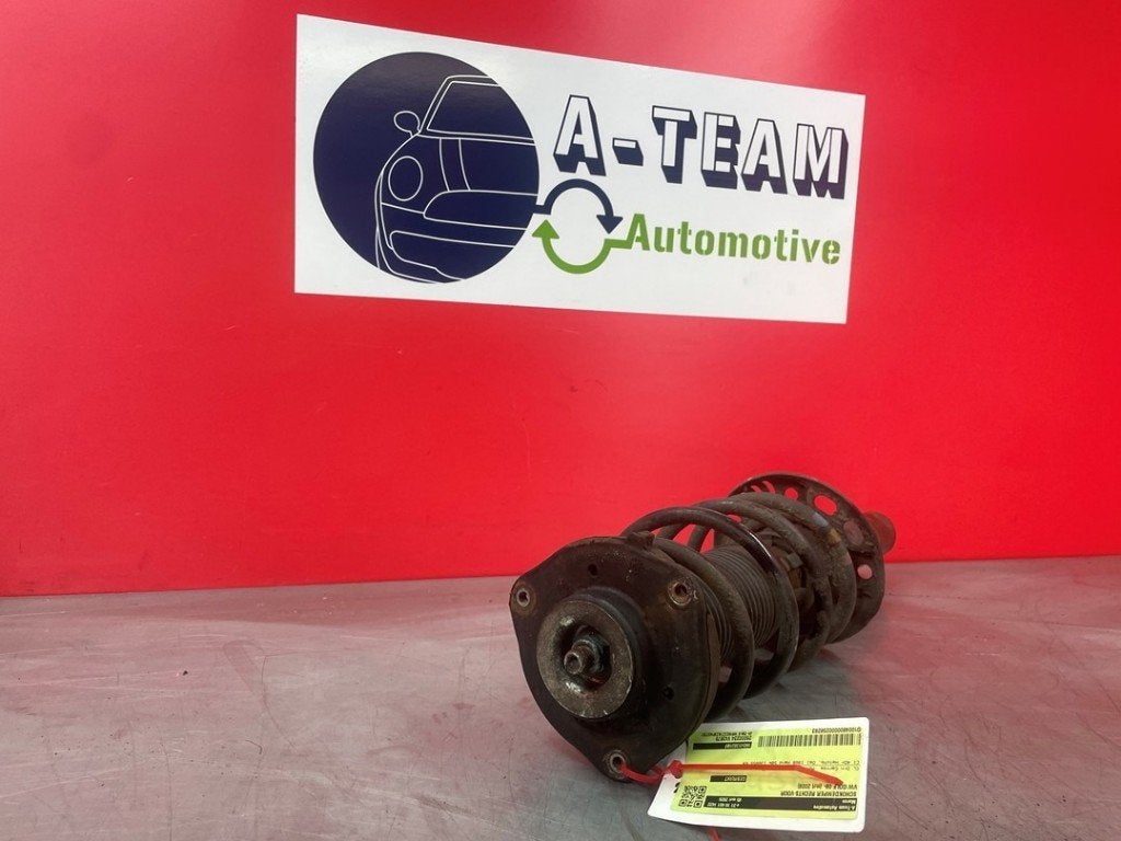 AMORTISSEUR OU ABSORBEUR DE CHOC AVANT DROIT Golf VI (5K1), Utilisé, Volkswagen