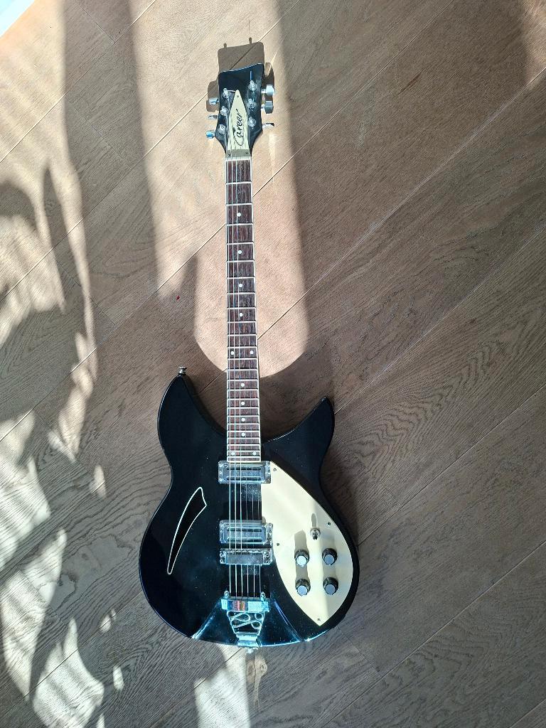 Career Empire Series - Rickenbacker 330 model - Korean, Musique & Instruments, Enlèvement, Utilisé, Hollow body, Autres marques
